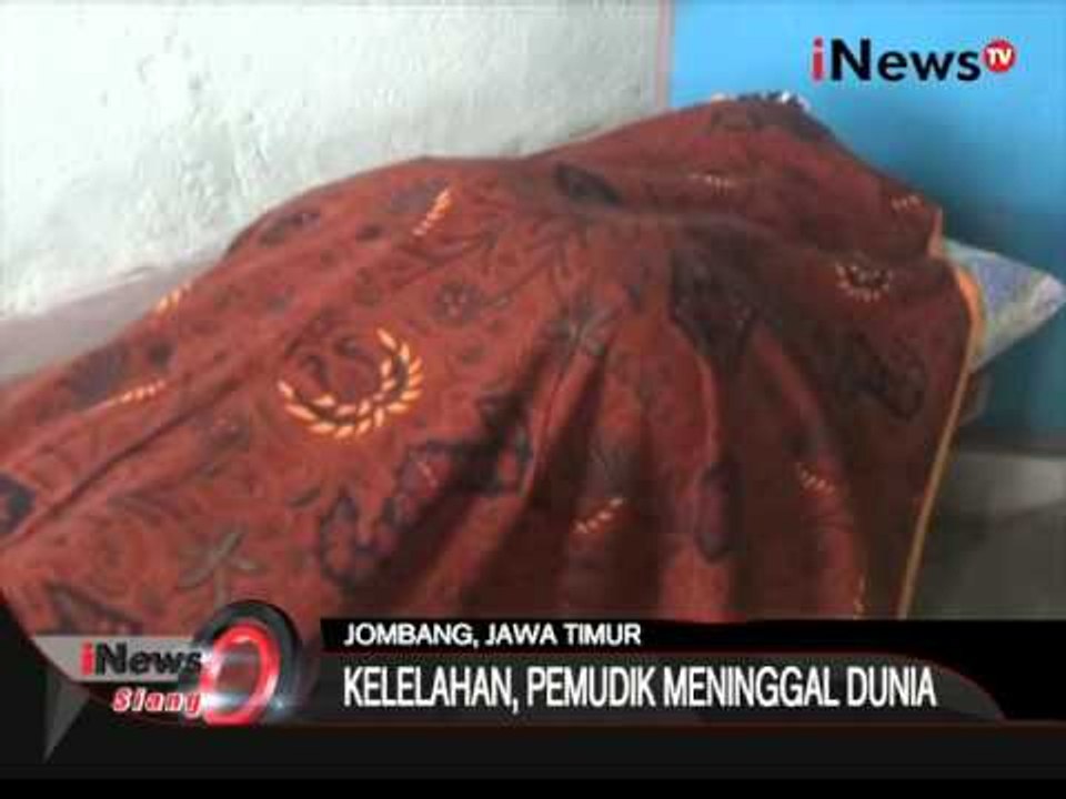 Kelelahan, Seorang Pemudik Tewas Di Jalan, Jombang - iNews Siang 25/12