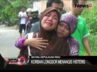 Ibu ini menangis melihat rumahnya tertimpa longsoran tanah - iNews Malam 03/01