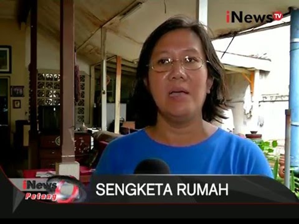 Keluarga Diana akhirnya dapat hirup udara segar setelah segel rumahnya dibuka - iNews Petang 12/01