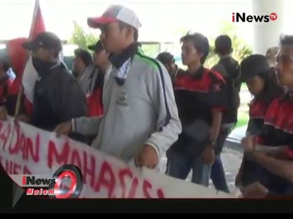 Desak bentuk pansus korupsi RSUD, kericuhan warnai aksi protes massa, Jeneponto - iNews Malam 18/01
