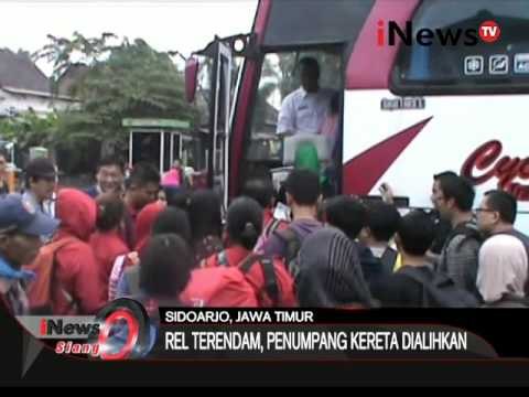 Jalan raya porong, Jawa Timur terendam banjir mencapai ketinggian air 70 cm - iNews Siang 12/02