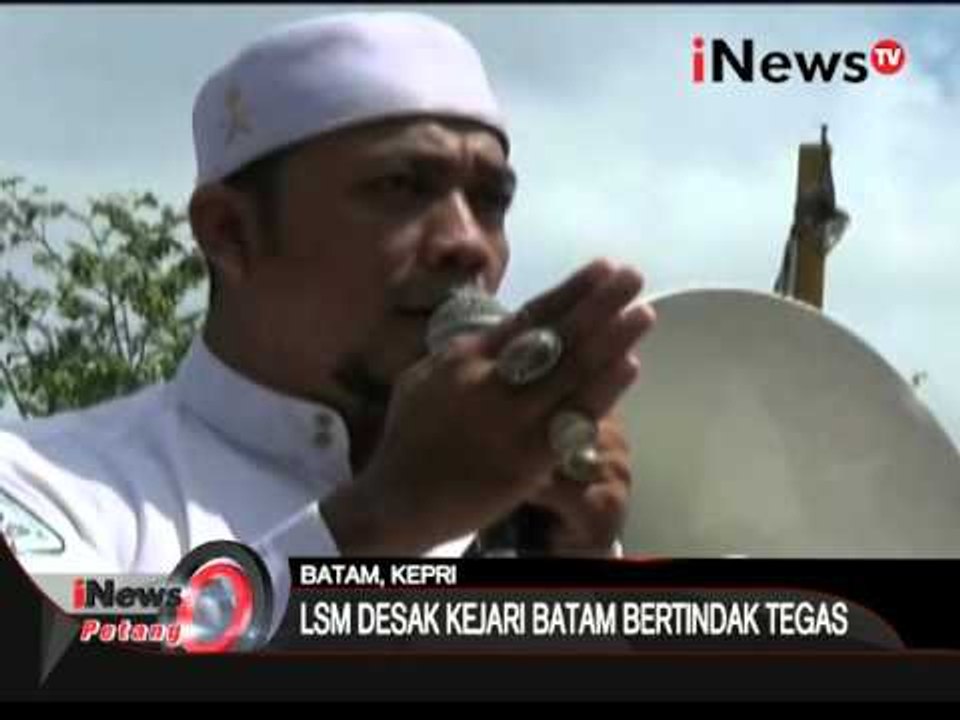 Demo anti korupsi, LSM desak kejari batam bertindak tegas - iNews Petang 16/02