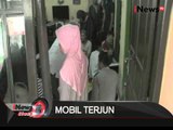 Salah satu korban mobil jazz terjun bebas di Depok dimakamkan di TPU Ratu Jaya - iNews Siang 03/03