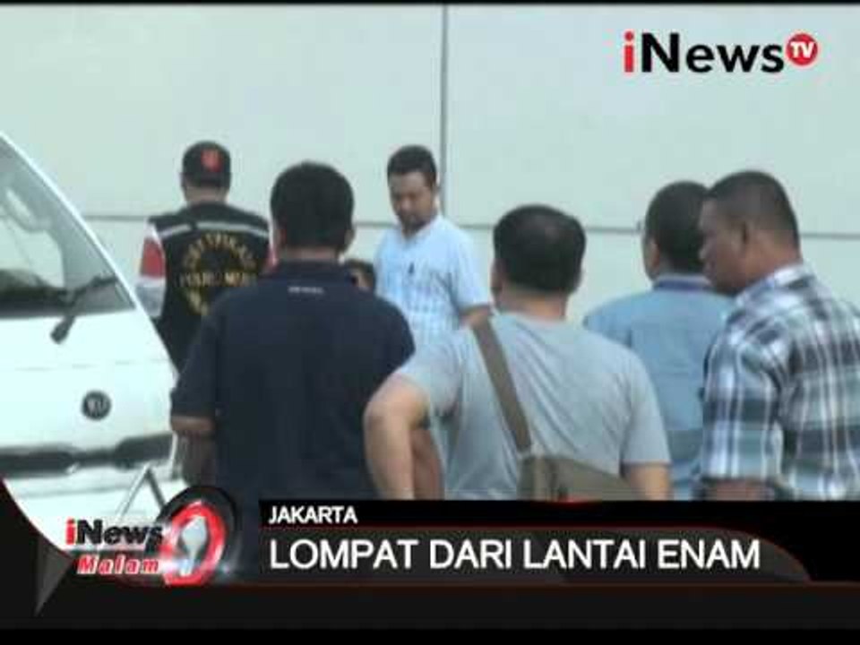 Bunuh diri, seorang pria loncat dari Senayan City - iNews Malam 13/03