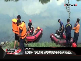 Video herunterladen: Nekat ceburkan diri ke sungai, seorang remaja belum ditemukan keberadannya - iNews Malam 20/03