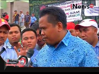 Live report: aksi demo sopir taksi konvensional di depan gedung DPR RI - Breaking News 22/03
