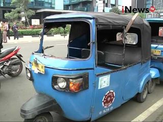 Polisi tetapkan 1 orang sebagai tersangka dalam aksi anarkis demo sopir taxi - Jakarta Today 23/03