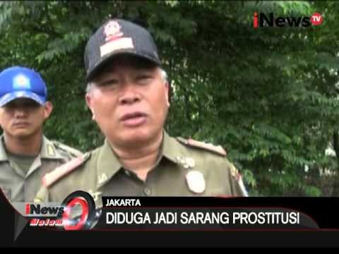 Bangunan liar di pinggir rel kereta ditertibkan petugas - iNews Malam 28/03