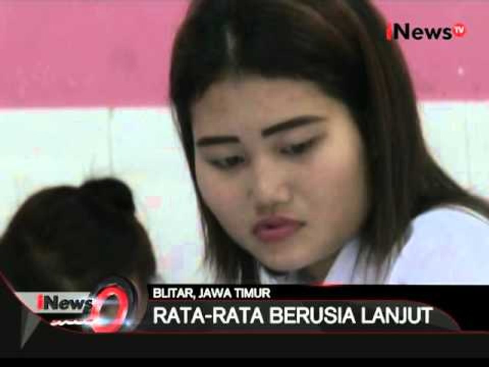 Puluhan peserta kejar paket C di Blitar, Jatim bersemangat ikuti ujian - iNews Siang 05/04