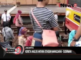 Download Video: Kereta anjlok, KRL jurusan Tanah Abang anjlok - iNews Petang 06/04