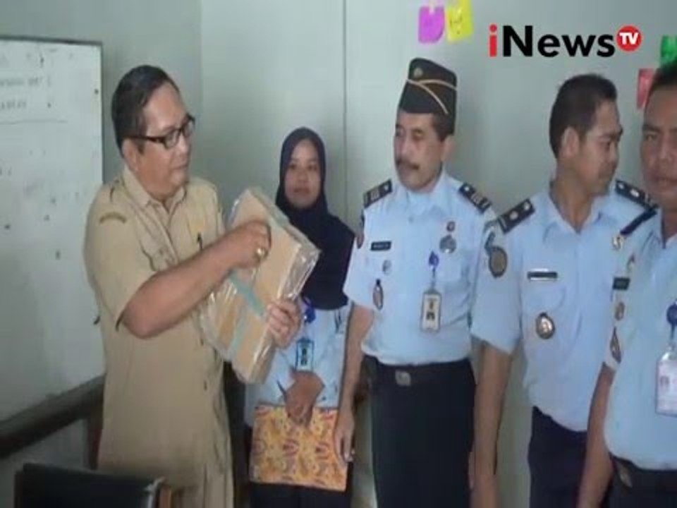 Sejumlah napi di lapas karimun dan palangkaraya ikuti UN kejar paket C - iNews Siang 06/04
