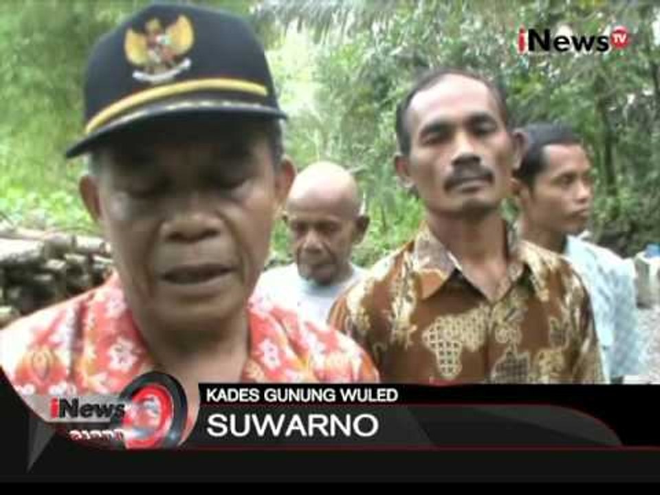 Tak ada jembatan penghubung, warga Banjarnegara bertarung nyawa sebrangi sungai - iNews Siang 07/04