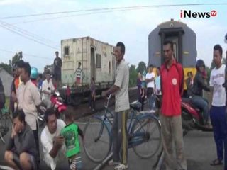 Tải video: Alat berat dari Solo & Cirebon dikerahkan untuk evakuasi kereta anjlok di Batang - iNews Siang 26/04