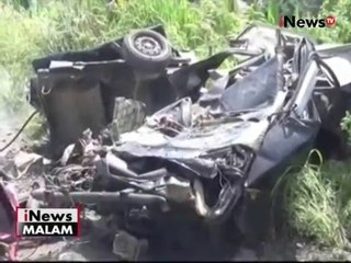 Descargar video: Rem blong, truk tangki bermuatan gas terbalik di jalan lintas Sumatera, Lampung - iNews Malam 02/05