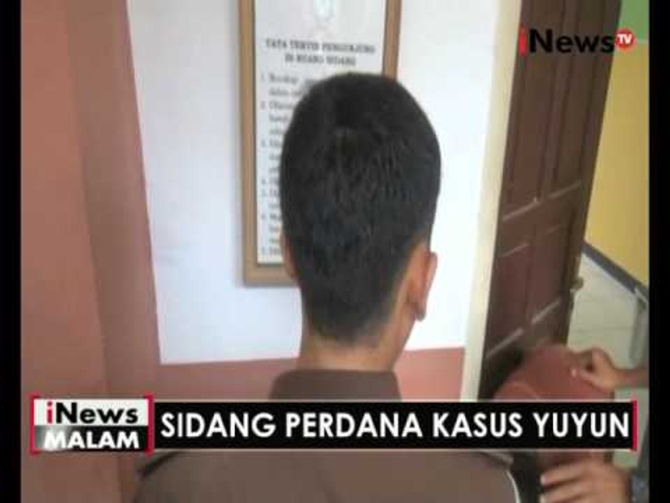 7 pelaku tindak kekerasan seksual terhadap Yuyun jalani sidang perdana - iNews Malam 04/05