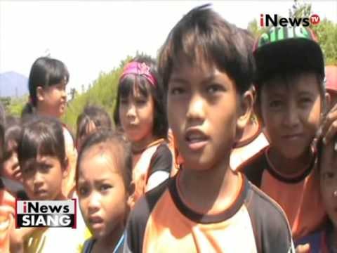 Isi liburan, siswa SD di Situbondo & nelayan setempat lakukan aksi bersih pantai - iNews Siang 06/05