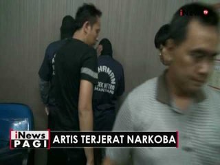 Télécharger la video: Artis Jupiter Ditangkap, Karna Terjerat Kasus Narkoba - iNews Pagi 11/05