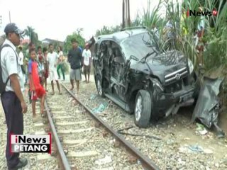 Minibus Ditabrak KA Di Perlintasan Tanpa Palang - iNews Petang 19/05