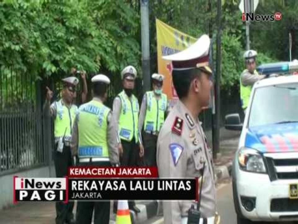 Kemacetan Jakarta, Polisi Berlakukan Rekayasa Lalu Lintas - iNews Pagi 24/05