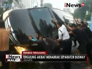 Diduga mengantuk, minibus tabrak separator busway di Warung Jati, Jaksel - iNews Malam 29/05