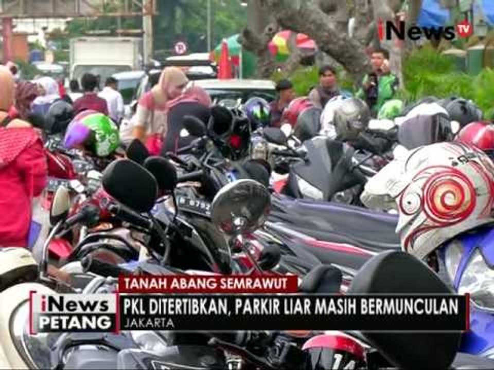 Meski sudah ditertibkan, kondisi pasar Tanah Abang masih sembrawut - iNews Petang 31/05