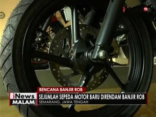 Banjir Rob yang mengendangi jalur Pantura genangi sebuah showroom sepeda motor - iNews Malam 12/06
