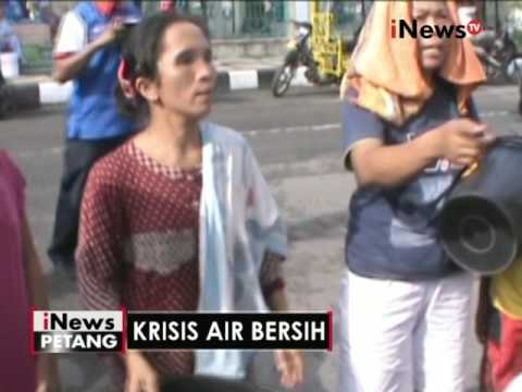 Krisis air bersih, warga rusun di Sibolga datangi kantor Pemkot Sibolga Sumut - iNews Petang 13/06