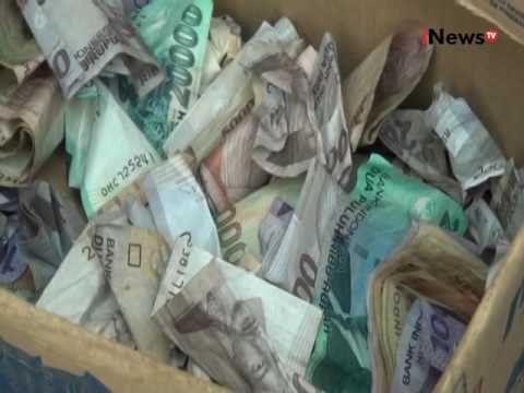 Wanita paruh baya ditemukan tewas setelah turun dari angkot di Terminal Senen - iNews Petang 08/06