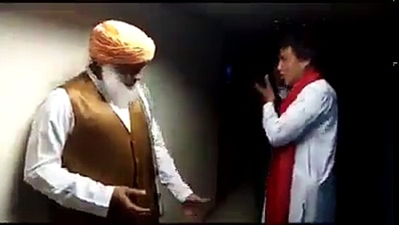 مقناطیس ۔ ان ایکشن مولانافضل الرحمان اور آصف زرداری کی عمران خان کو فیس بک فرینڈ ریکویسٹ لیکن عمران خان نہیں مانے !