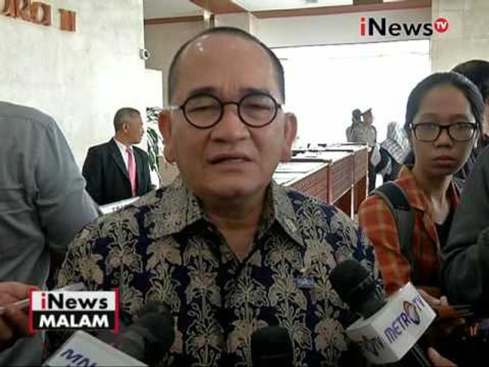 Jubir Partai Demokrat Ruhut Sitompul, menyerahkan pada hukum masalah politisi RP - iNews Malam 20/07