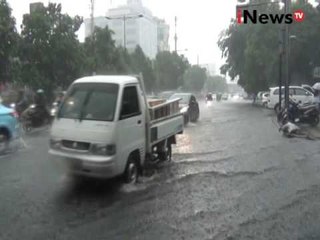 Hujan sebentar, Jakarta tergenang - iNews Petang 20/07