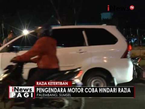 Takut terkena razia, banyak pengendara motor yang berusaha kabur - iNews Pagi 22/08