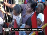 Pembagian paket sembako di Malang berlangsung ricuh - iNews Siang 29/08