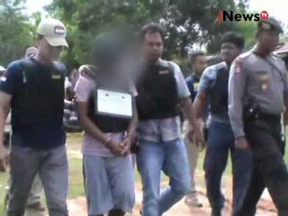 Rekontruksi pembunuhan siswi di Lampung berlangsung ricuh - iNews Petang 31/08