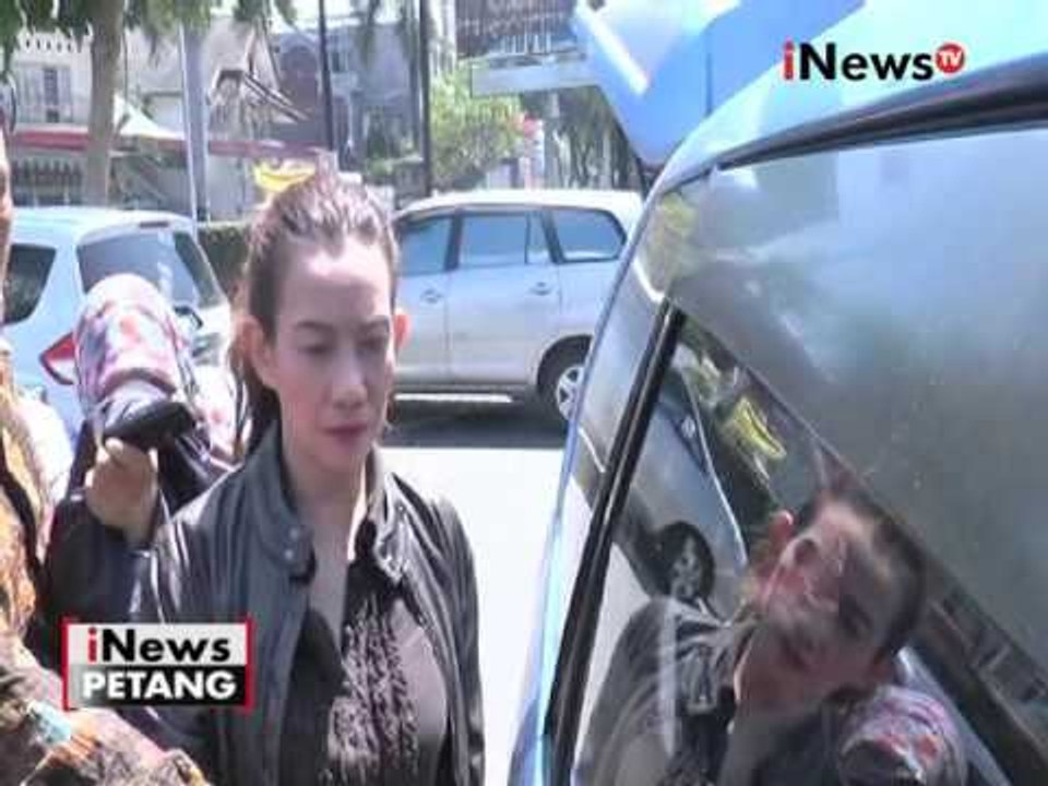 Meski jadi tersangka, Reza Artamevia masih jadikan Gatot guru spiritualnya - iNews Petang 02/09