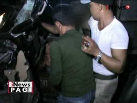 Kecelakaan antara truk tangki & mobil pick up terjadi di Siak, Pekanbaru, Riau - iNews Pagi 06/09