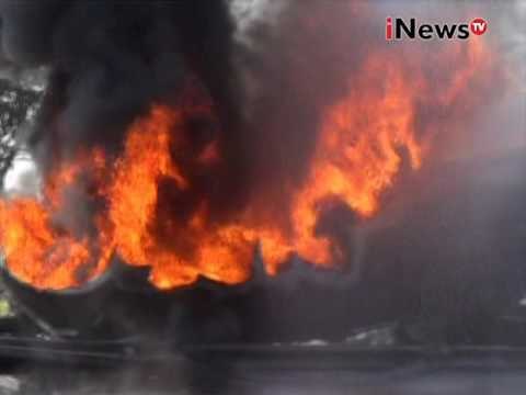Truk tangki bermuatan premium terbakar dan menewaskan pengemudi - iNews Siang 08/09
