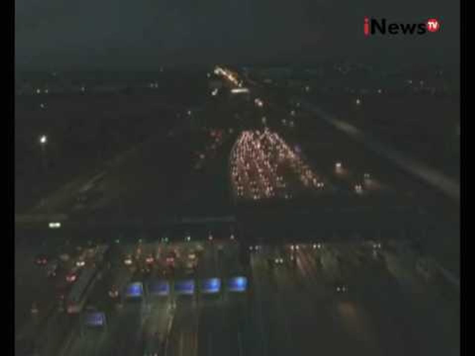 Lalin tol Cikarang Utama terpantau ramai lancar pasca libur hari raya - iNews Pagi 13/09