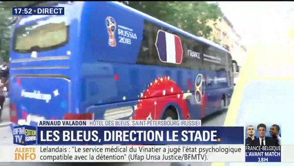 Les Bleus en direction du stade de Saint-Pétersbourg