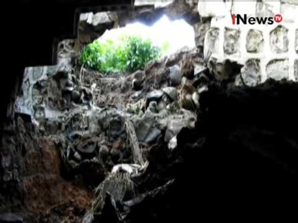 Pasca dinding pembatas tebing ambrol, 1 rumah rusak parah di Banjarnegara - iNews Pagi 23/09