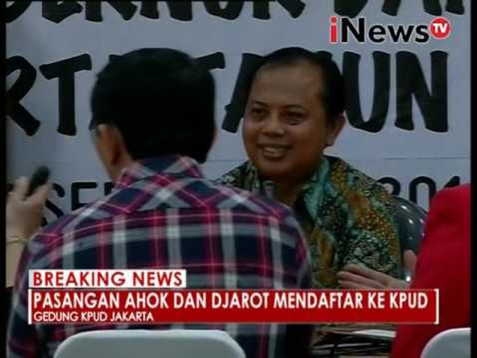 Pasangan Ahok dan Djarot mendaftarkan ke KPUD  - iNews Breaking News 21/09