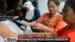 Pengungsi korban banjir bandang Garut masih keluhkan sarana kebersihan - iNews Siang 30/09