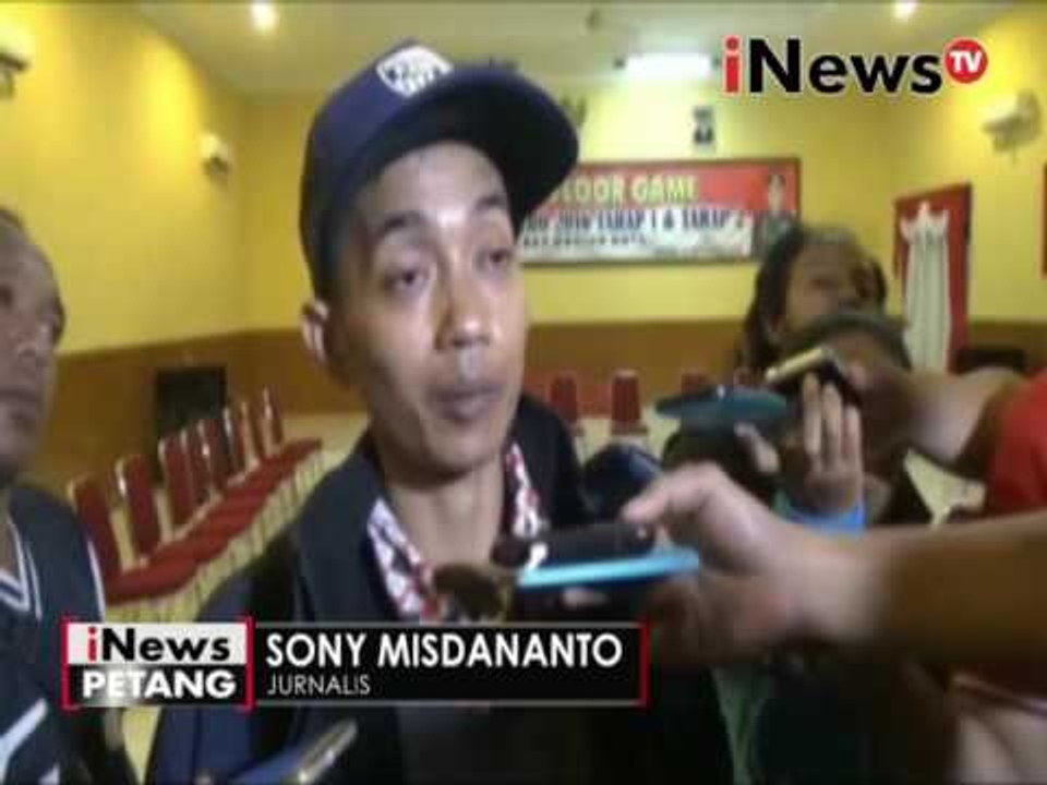 Kencam penganiayaan, wartawan Gresik gelar aksi Teatrikal - iNews Petang 07/10