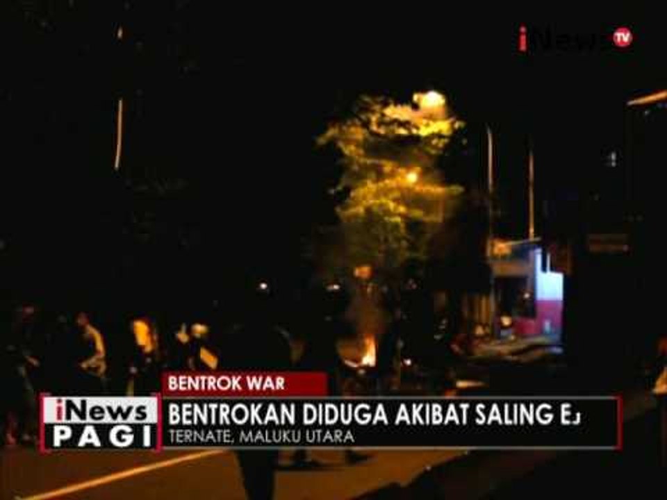Bentrokan antar pemuda di Ternate, diduga karena saling ejek - iNews Pagi 13/10