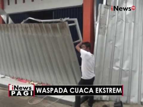 Ratusan rumah di Pangandaran rusak parah setelah diterjang angin Puting Beliung - iNews Pagi 13/10