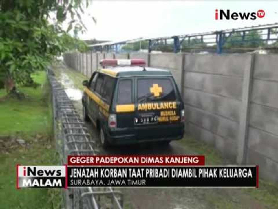 Jenazah korban pembunuhan Dimas Kanjeng diambil keluarga untuk dimakamkan - iNews Malam 13/10