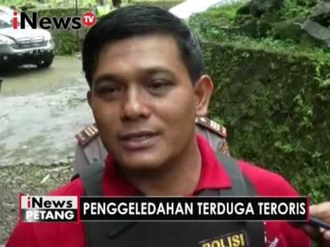 Tim densus 88 menggeledah rumah terduga teroris - iNews Petang 12/12