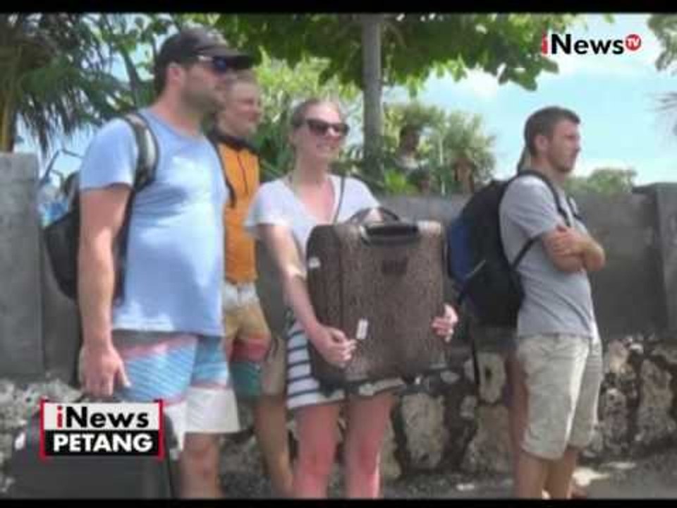 Pasca ambruknya Jembatan Kuning di Bali, kunjungan wisatawan berkurang - iNews Petang 18/10