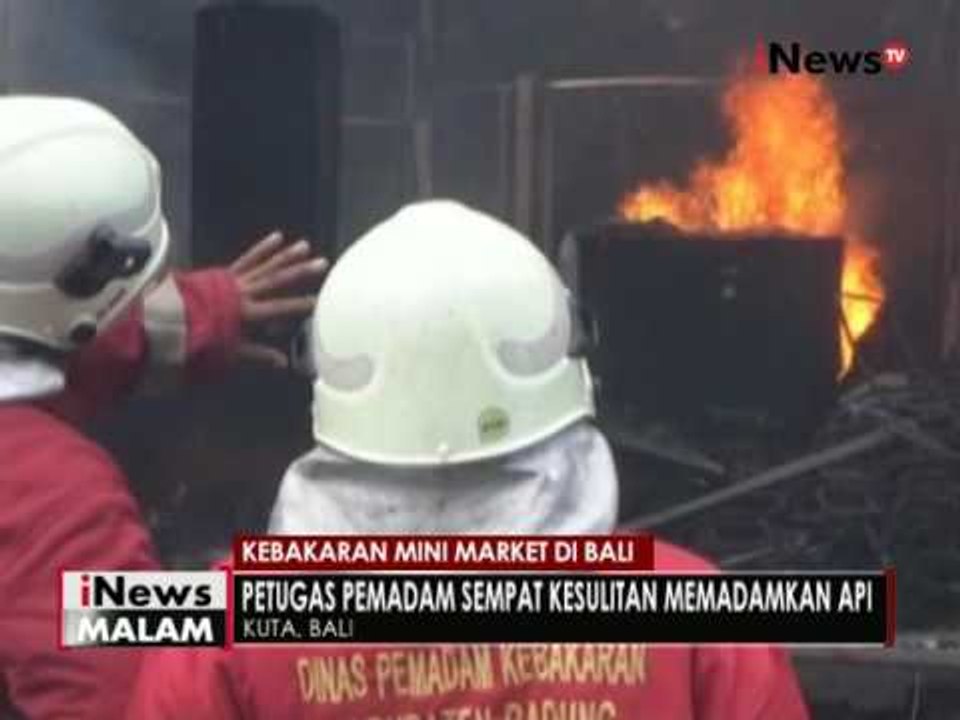 Video amatir, detik-detik kebakaran minimarket di Bali - iNews Malam 25/10