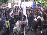 Sekitar seribu buruh di Purwakarta demo tuntut kenaikan upah - iNews Siang 26/10